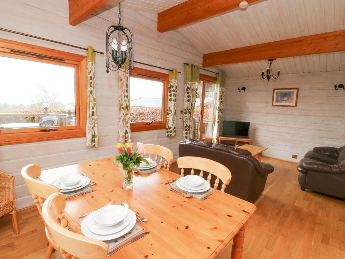Barn Owl Lodge Rhayader Bagian luar foto